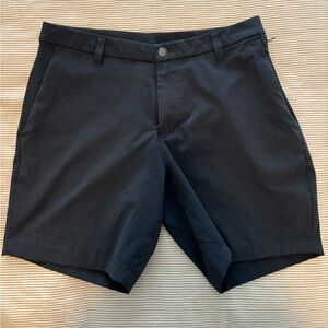 ABC Classic-Fit Short 7” WovenAir Obsidian